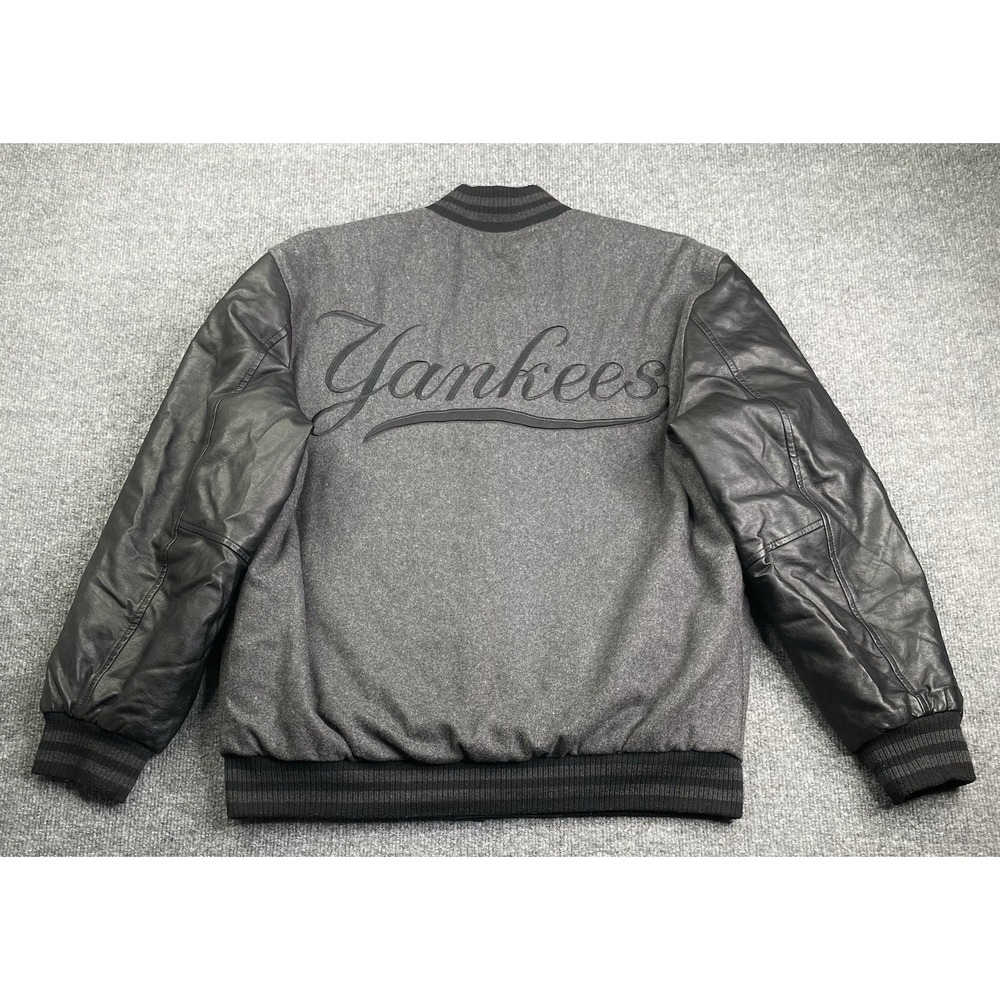 JH Design Varsity Jacket Mens‎ Medium Grey Black Reversible NY Yankees Bomber